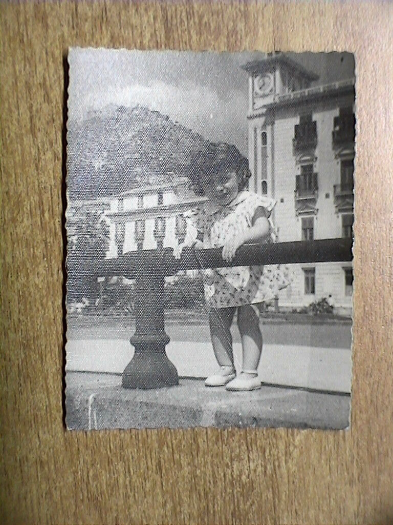 25383267