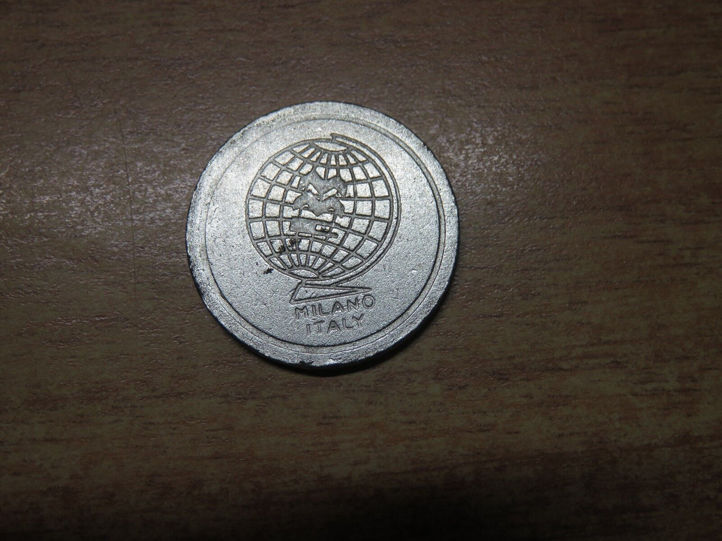 24043324