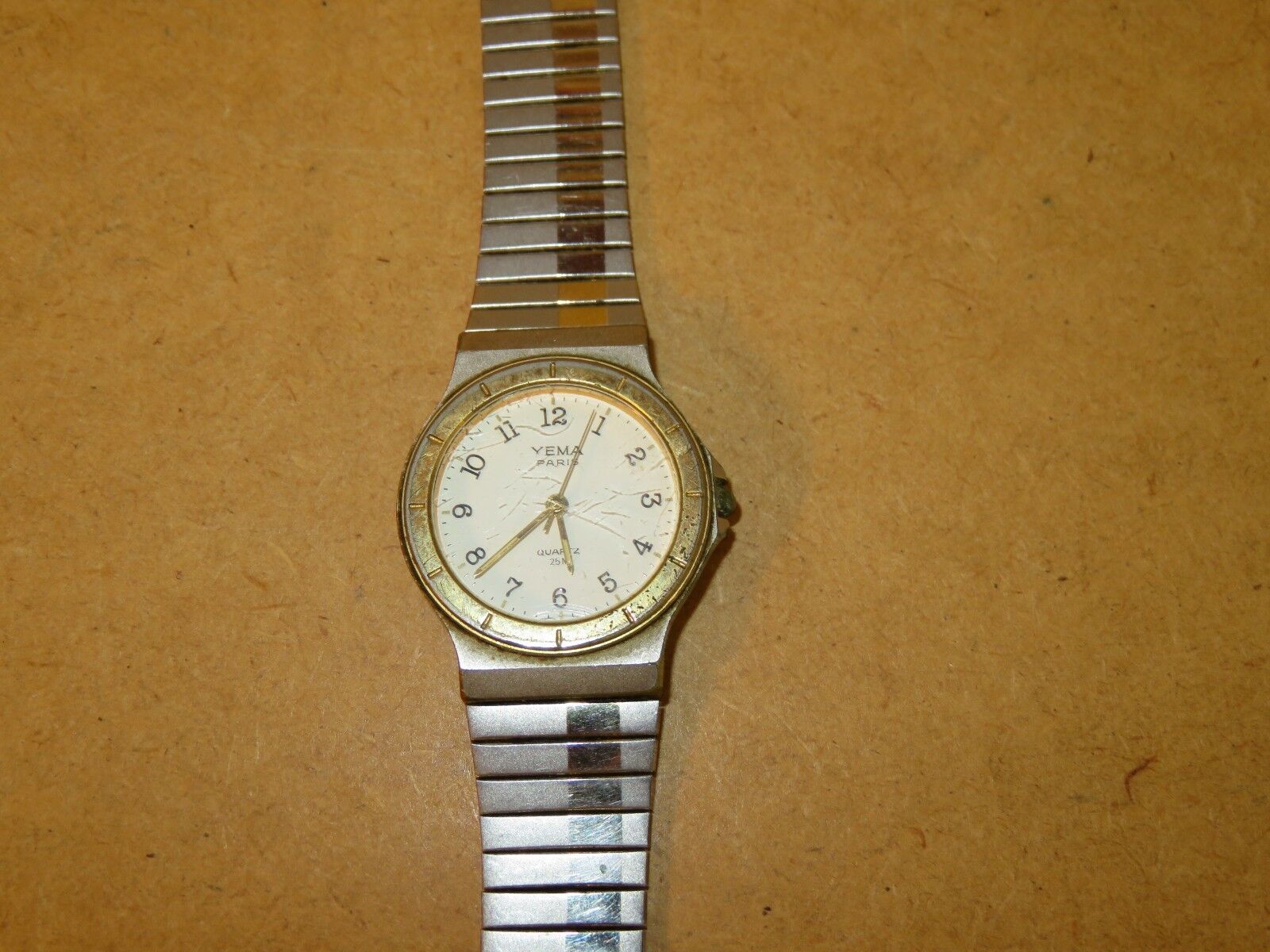 vecchio orologio da donna YEMA PARIS QUARTZ 25 M X1 1S3 9P vintage