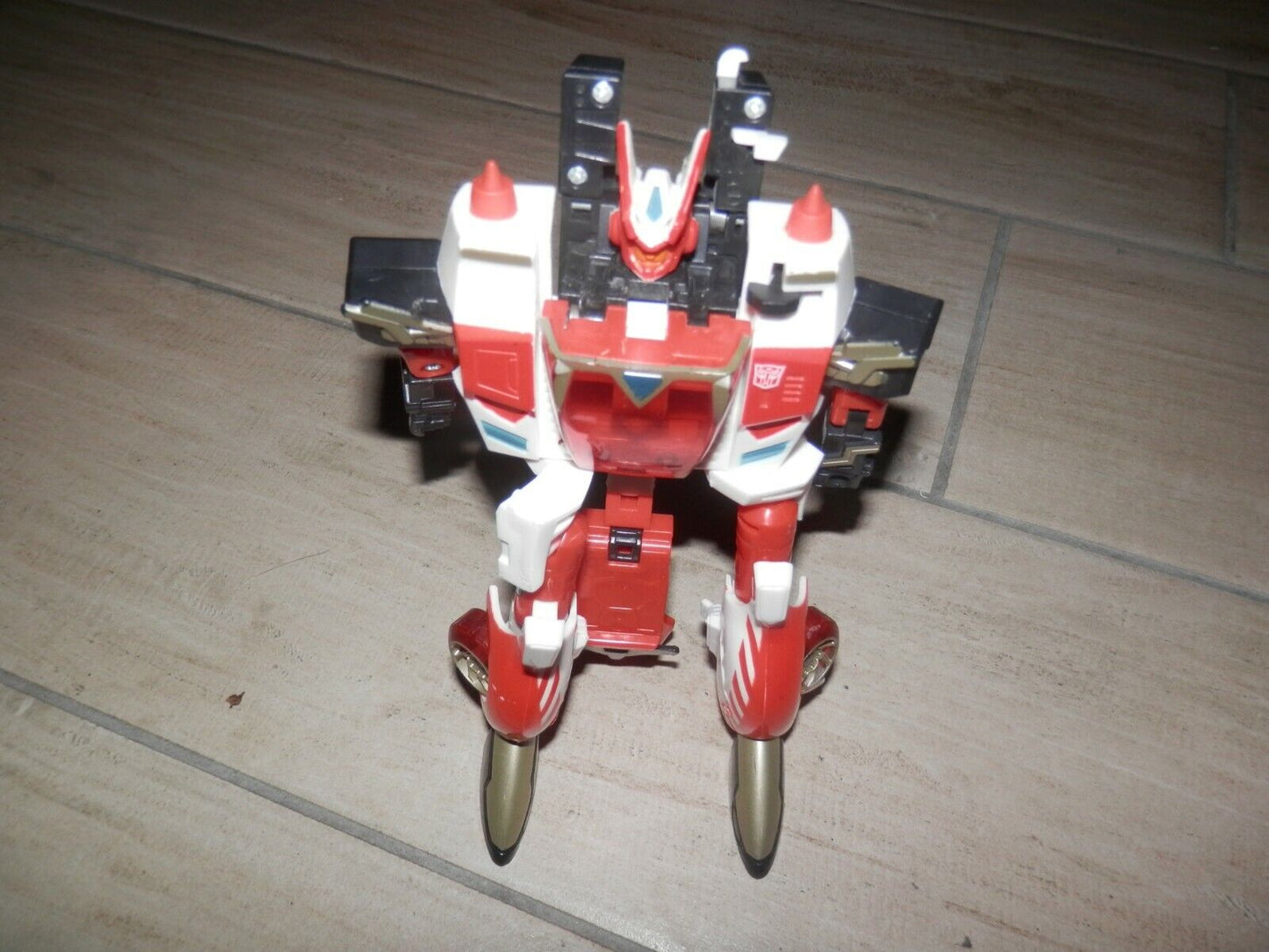 24010682