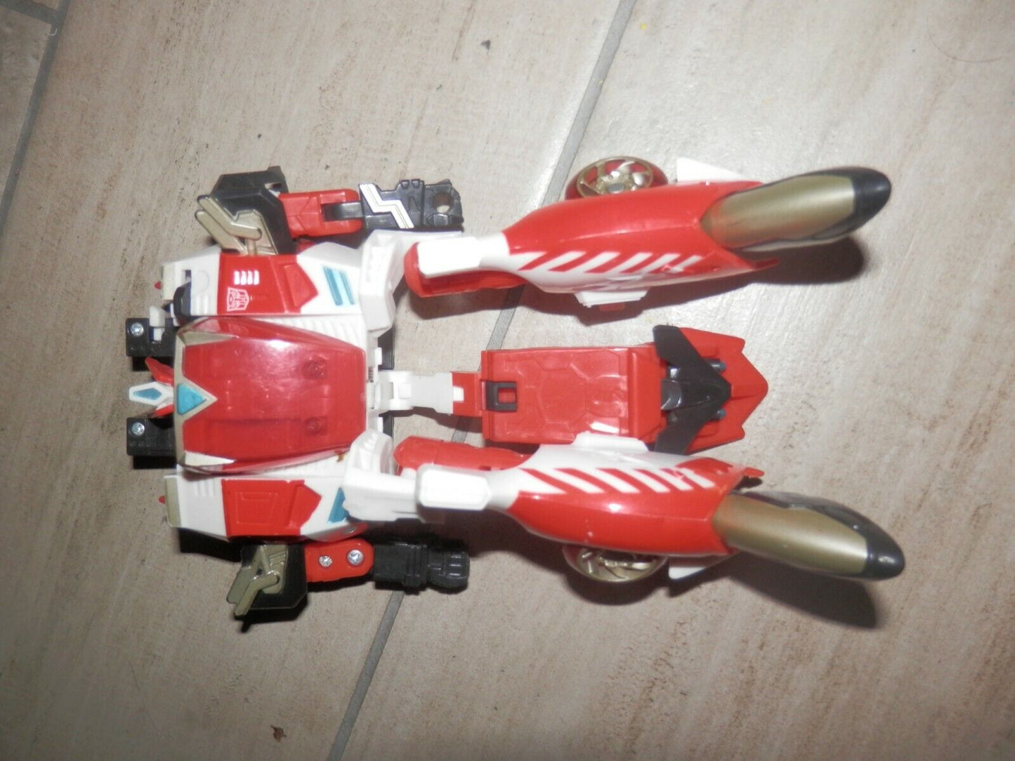 24010685