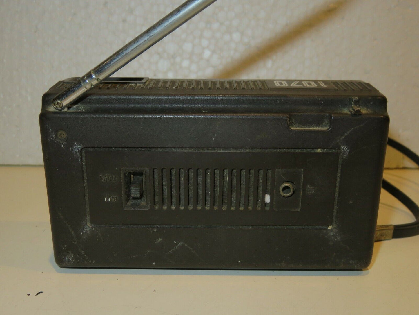 24019537