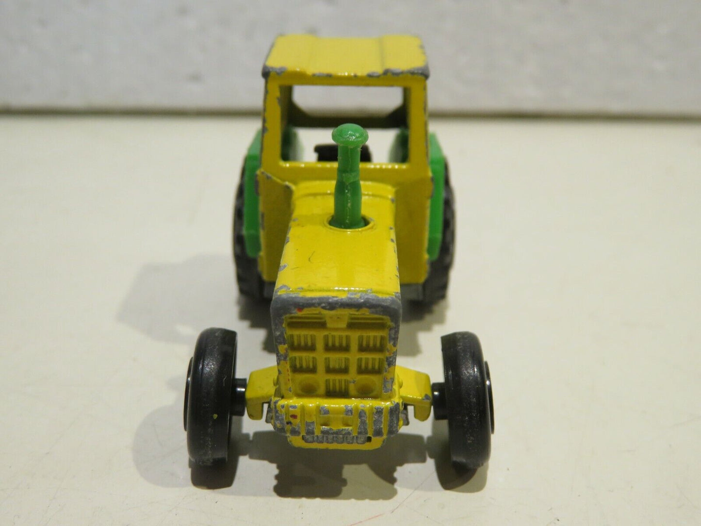 24044574