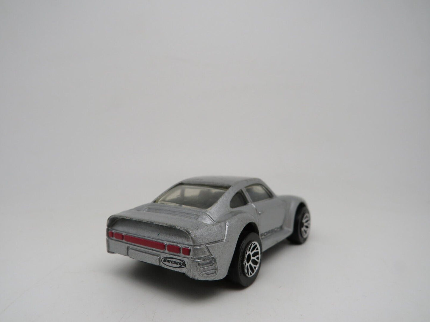 24008722