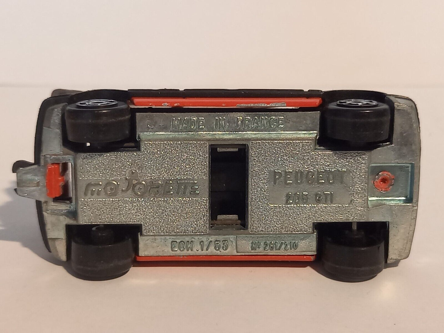 23981040