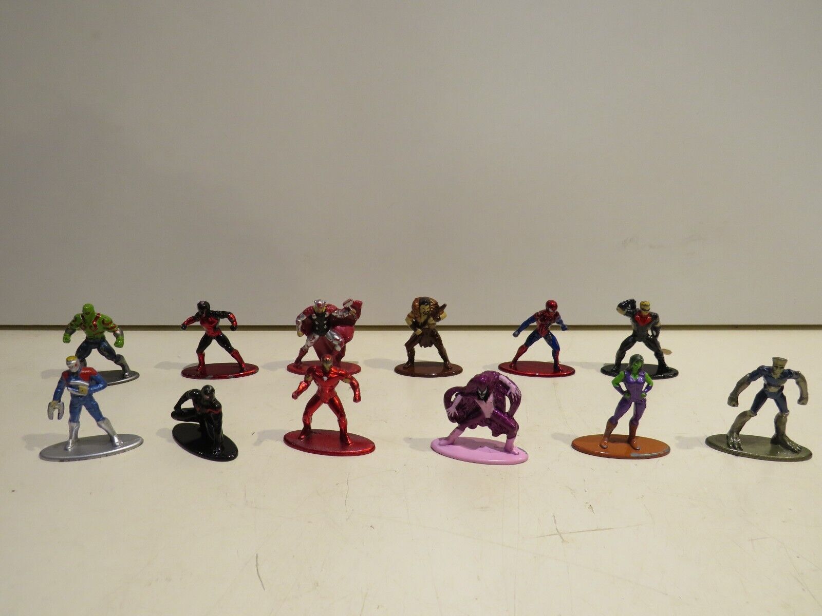 NANO METAL FIGS MINIATURE MARVEL metal JADA TOYS AVENGERS SPIDER MAN  GUARDIANS