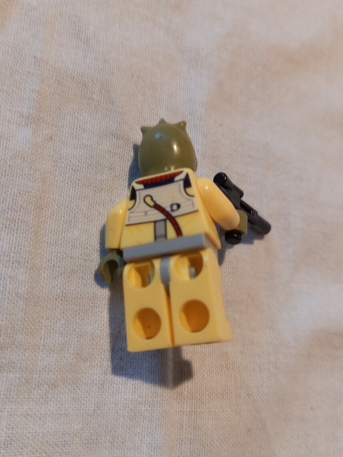 23982381