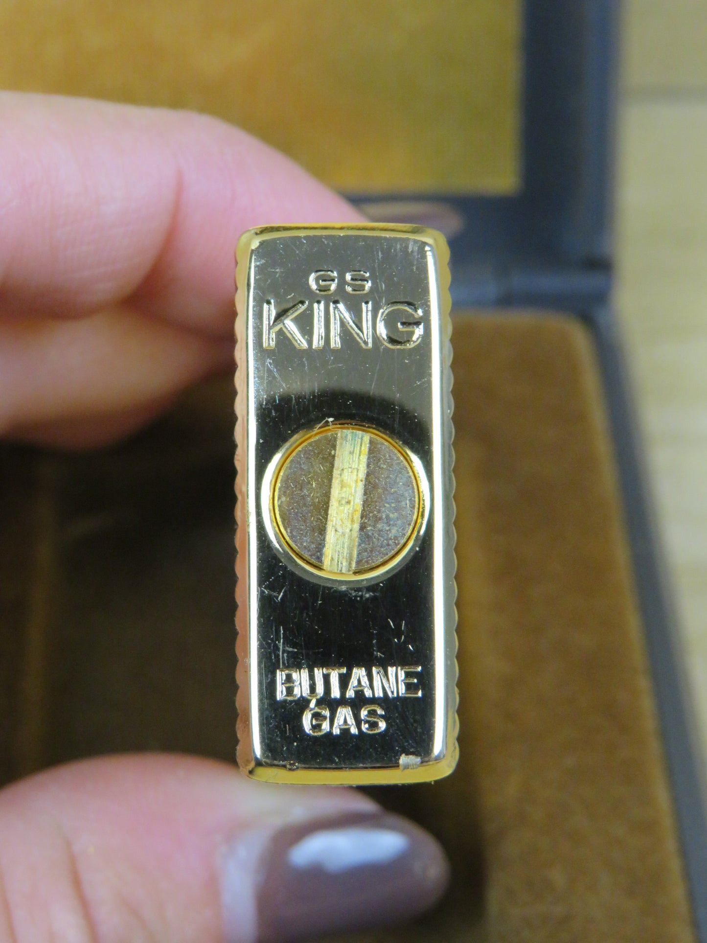 32608588
