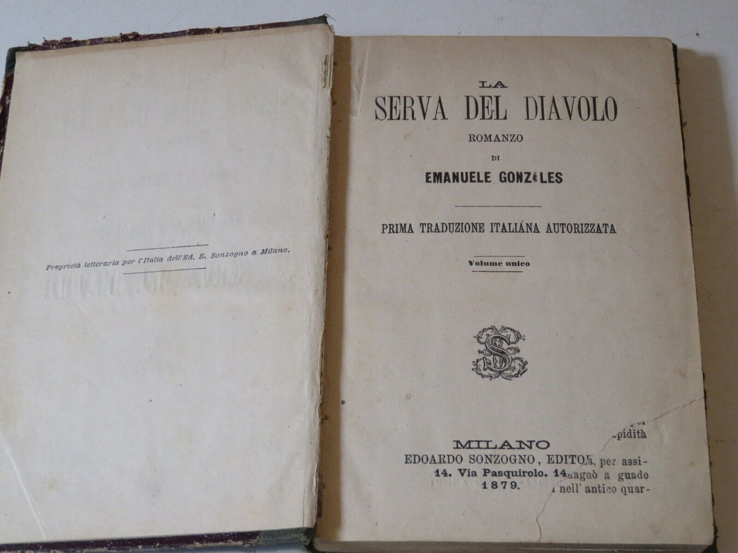 24158118