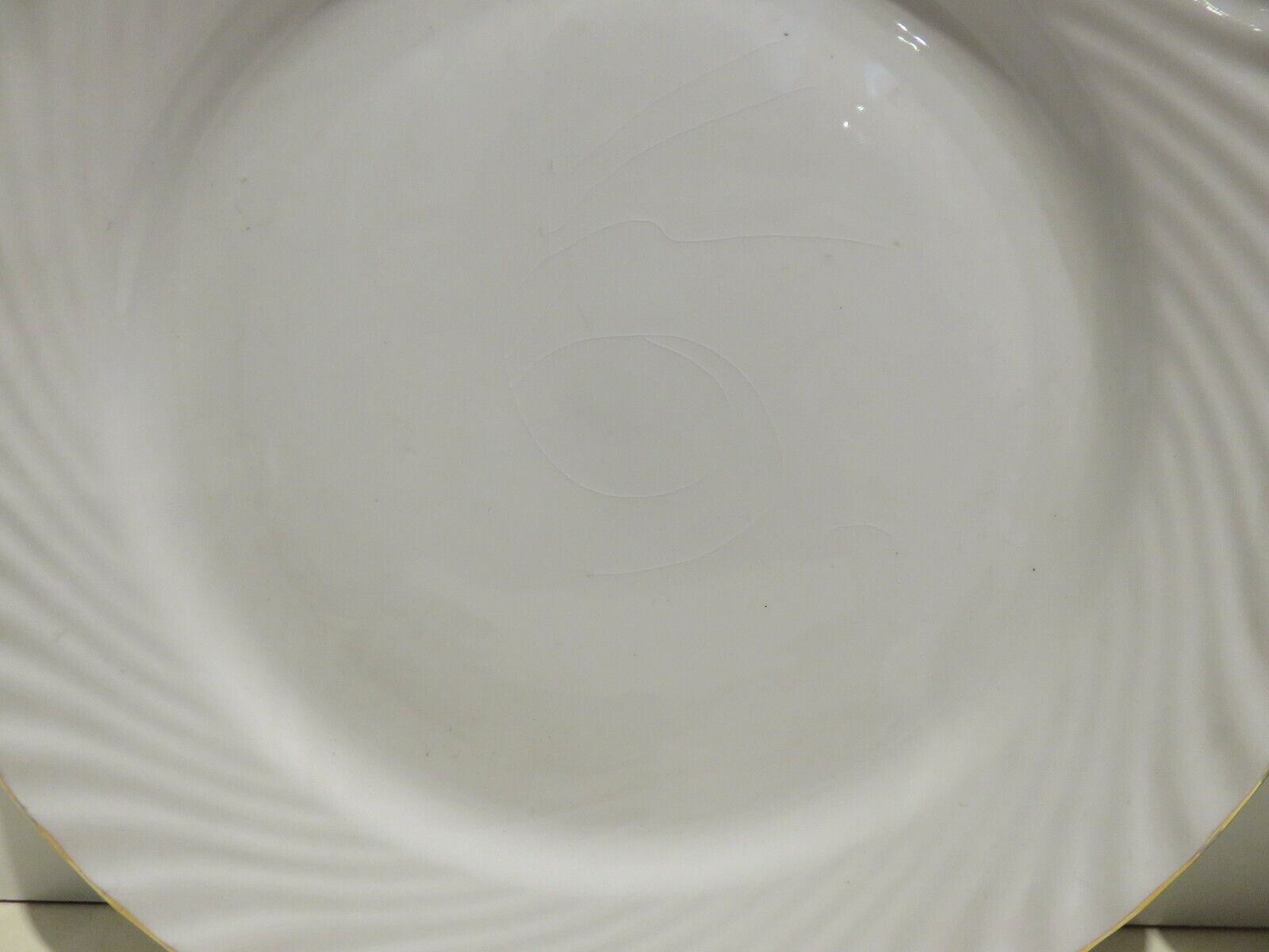 25254637