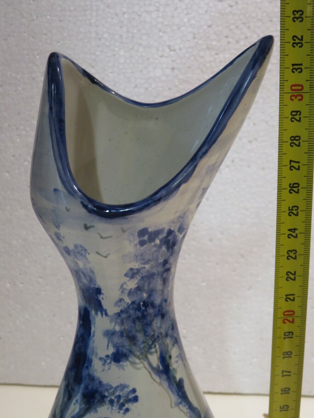 24002008