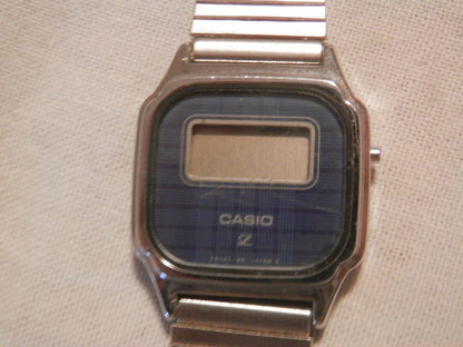 24015135