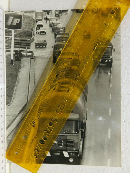 24002956