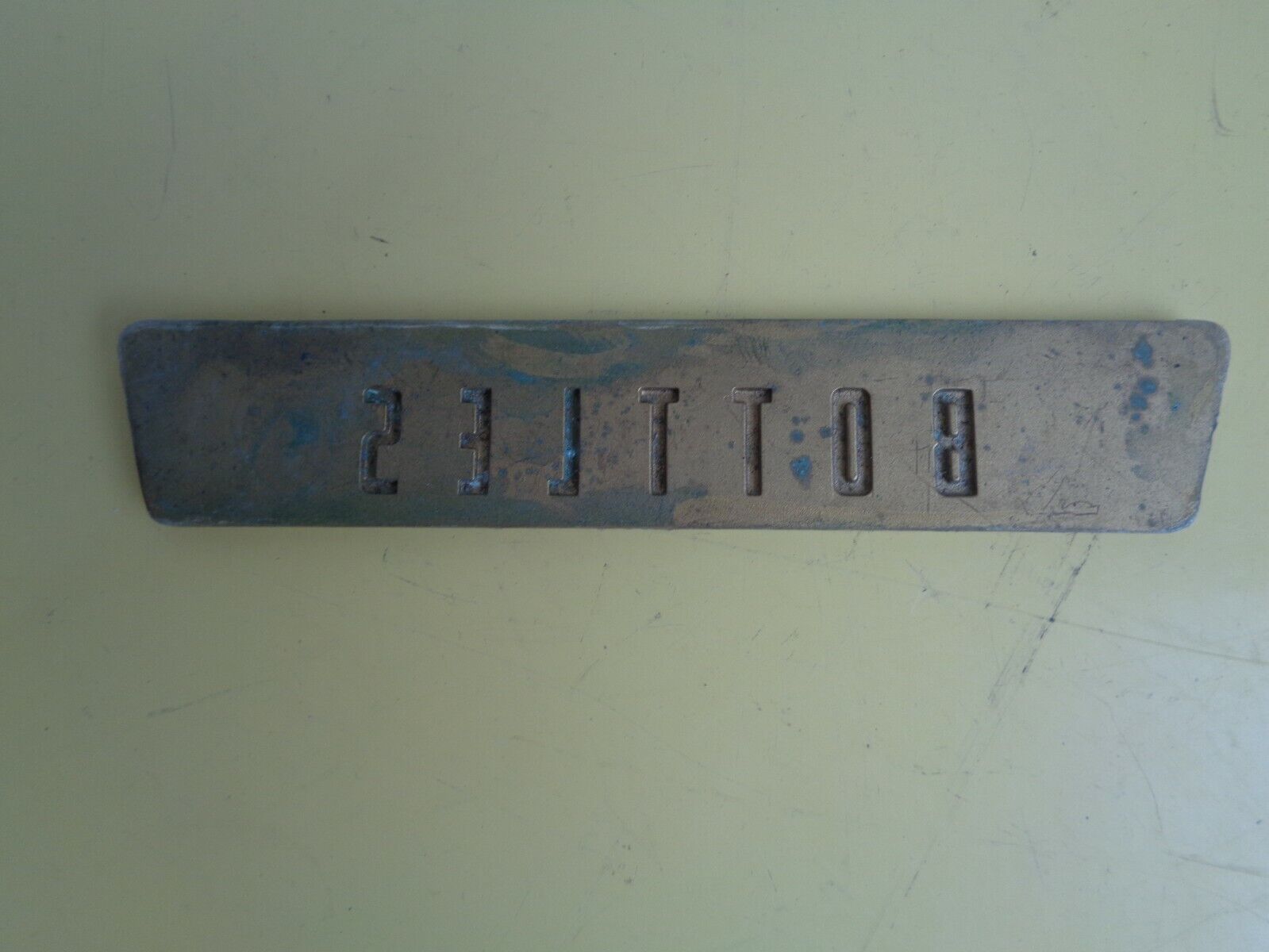 24043521