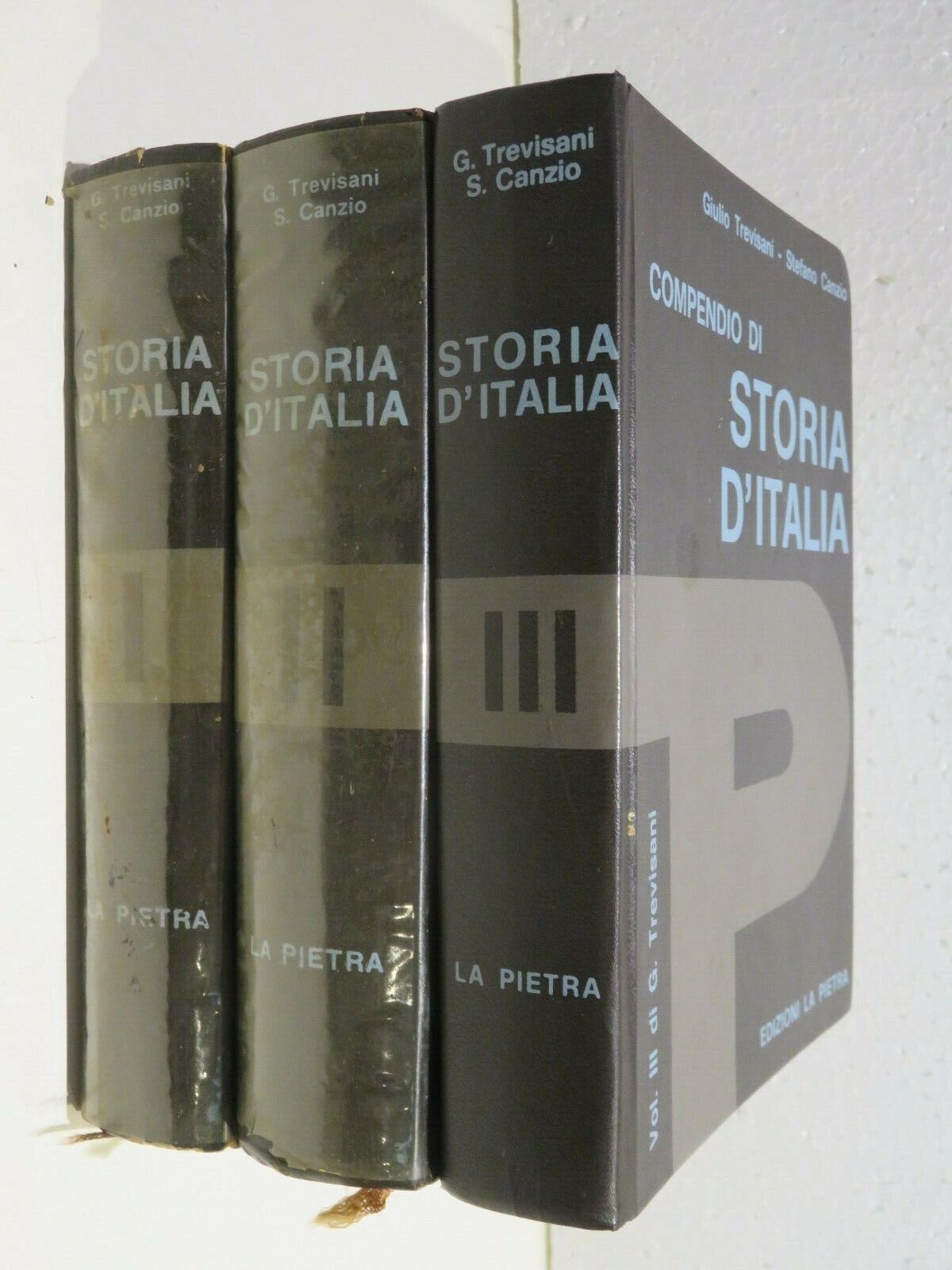 24002911