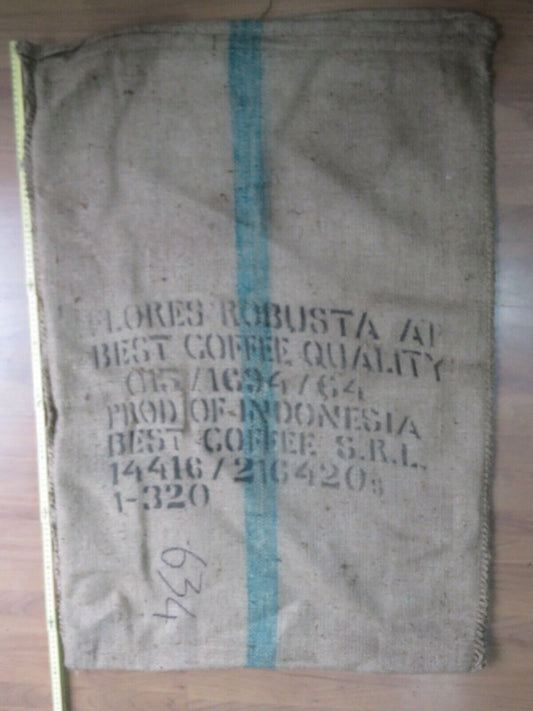 24009529