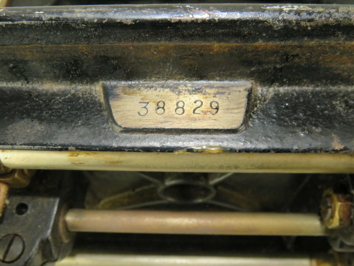 24019404
