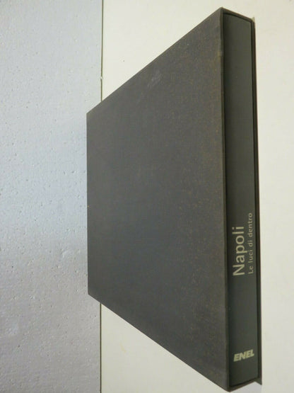 24047600