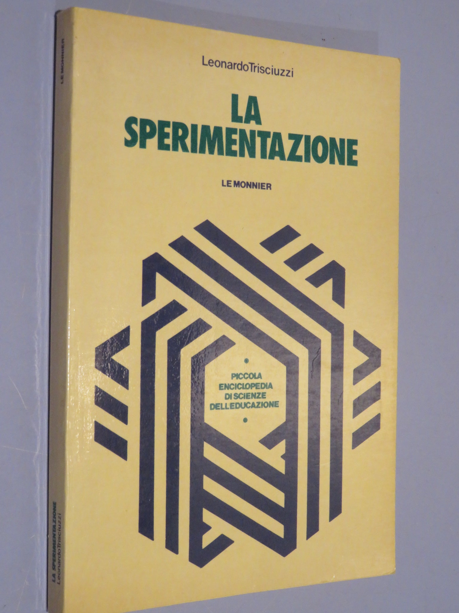 28518029