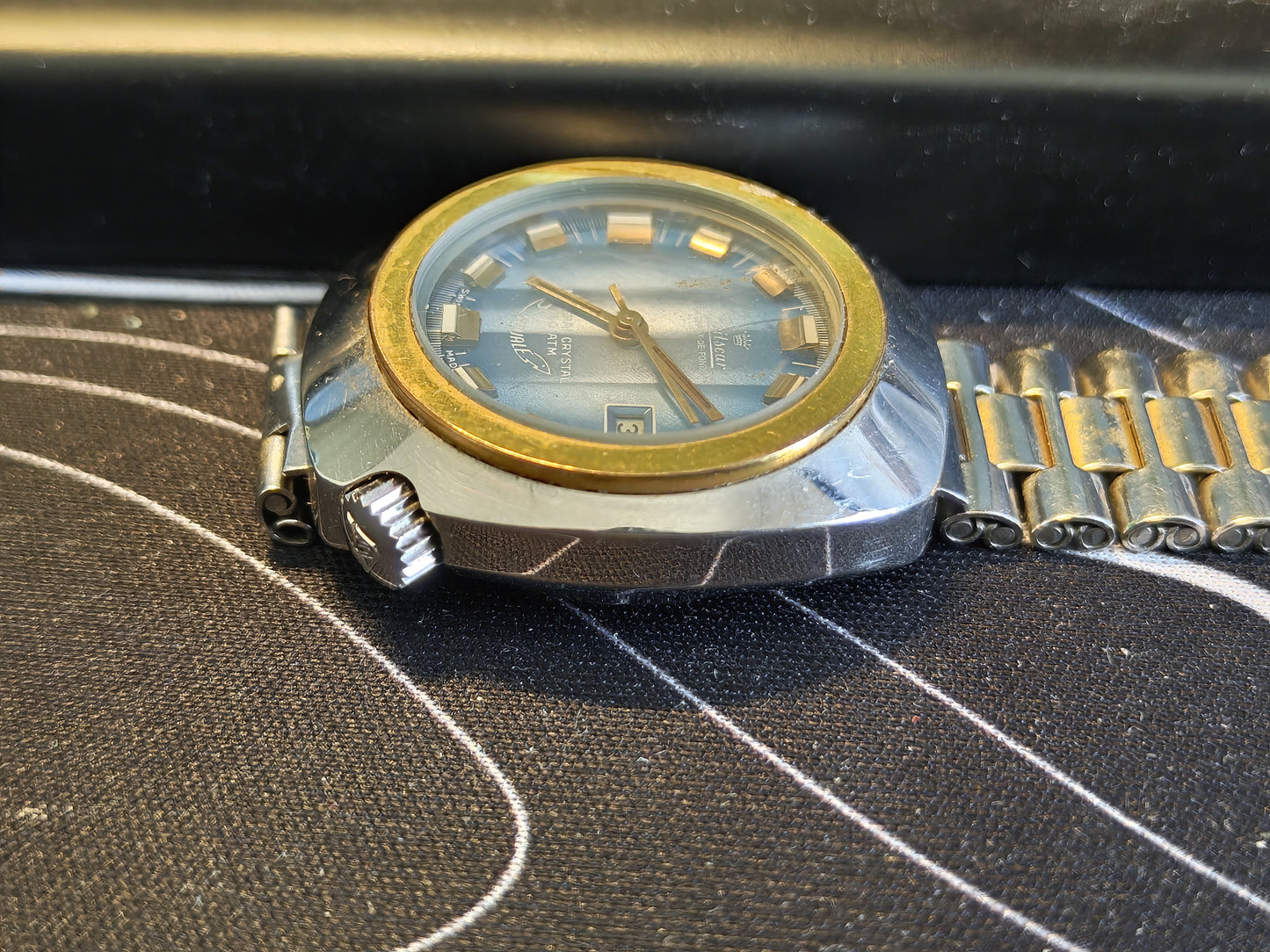 30910057