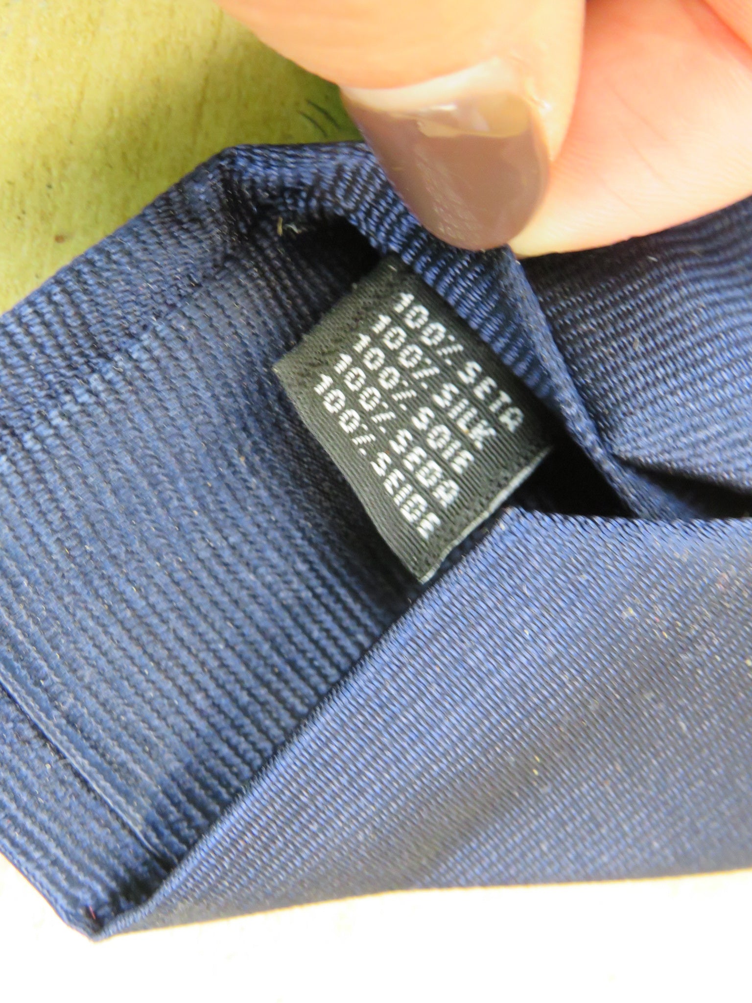 32608493