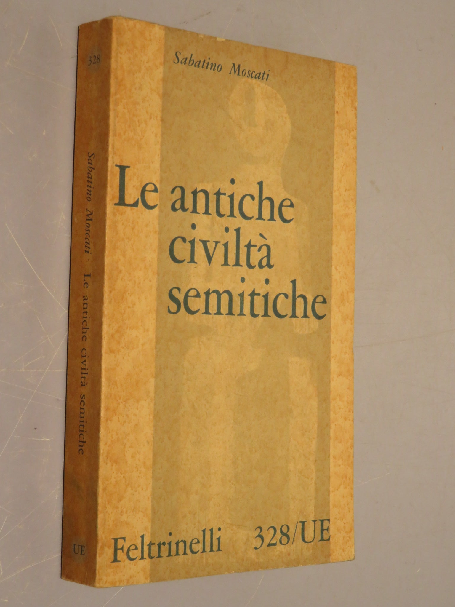44041261