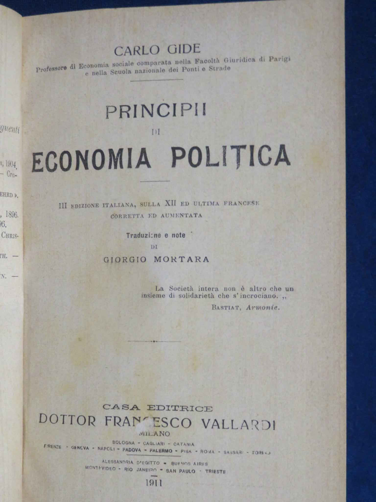 47021084